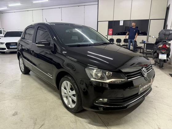 VOLKSWAGEN GOL 1.6 MI HIGHLINE 8V FLEX 4P MANUAL VOLKSWAGEN GOL 1.6 MI HIGHLINE 8V FLEX 4P MANUAL